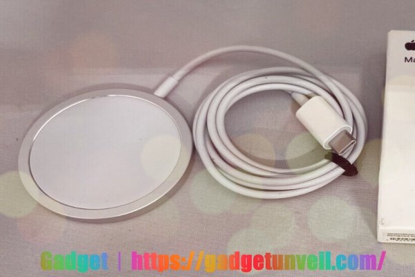 Apple MagSafe Charger